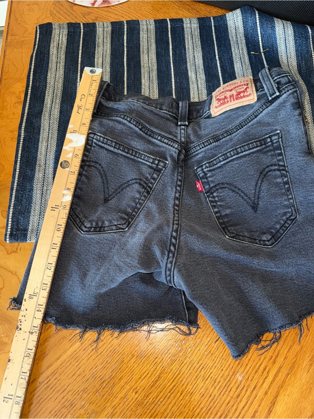 Levi's Black High-Rise Button-Fly Denim Shorts